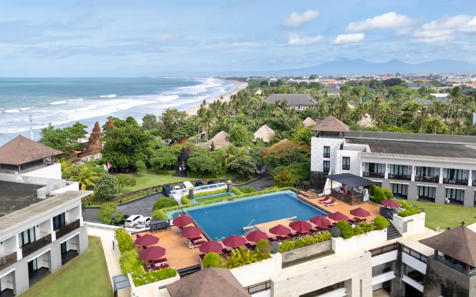 Luxury Beachfront Resort Escape with Waterbom Park Access - Image 8