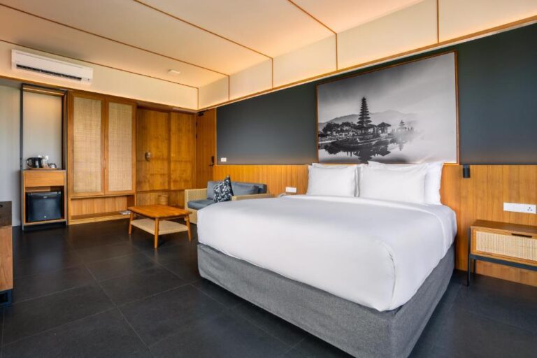 the-line-canggu-room-2-1