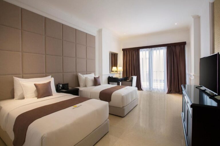 grand-palace-room-1-2