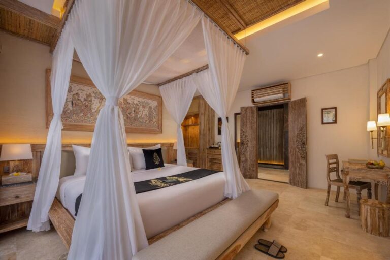 the-kayon-resort-room-1-1