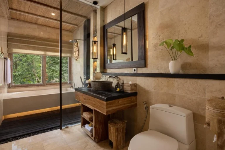 the-kayon-resort-room-1-3