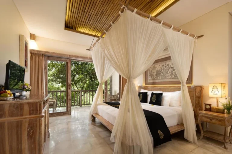 the-kayon-resort-room-2-1