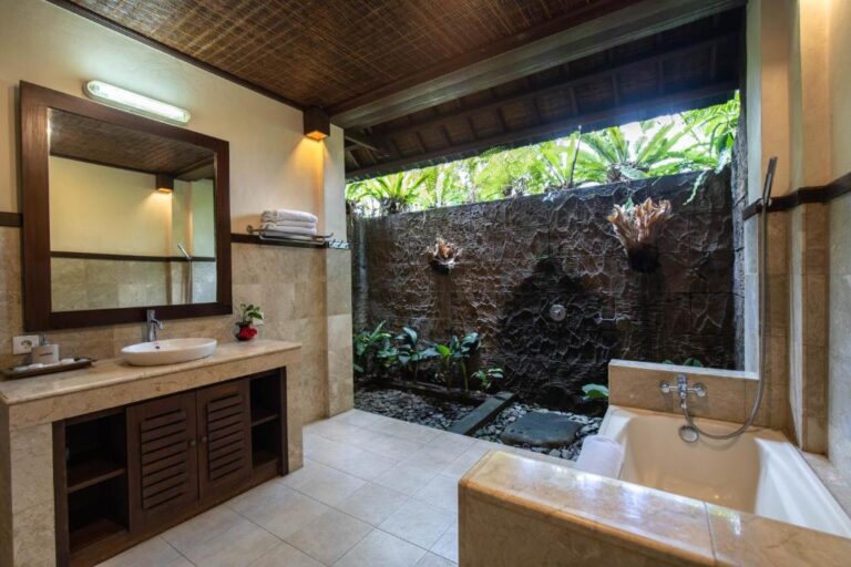 ananda-ubud-room1-2