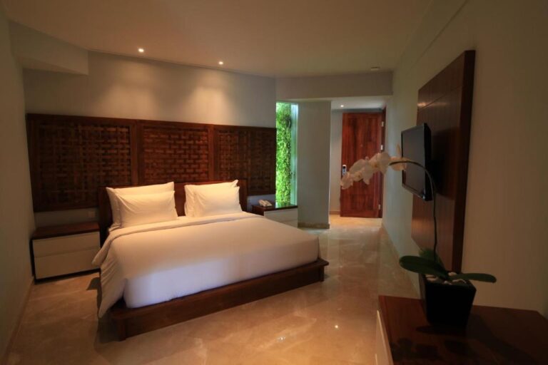 ubud-wana-resort-room-1-1